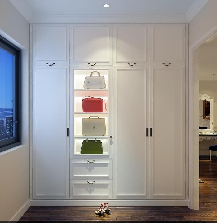 衣柜應該用什么樣的木頭？我應該買什么樣的衣柜便宜又好？